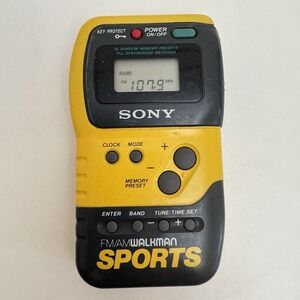 Sony Walkman Sport Portable Radio AMFM Running Timer Watch VTG Tested SRF-M70